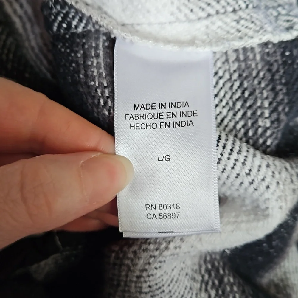 Lucky brand black white and grey flannel shacket women's size large